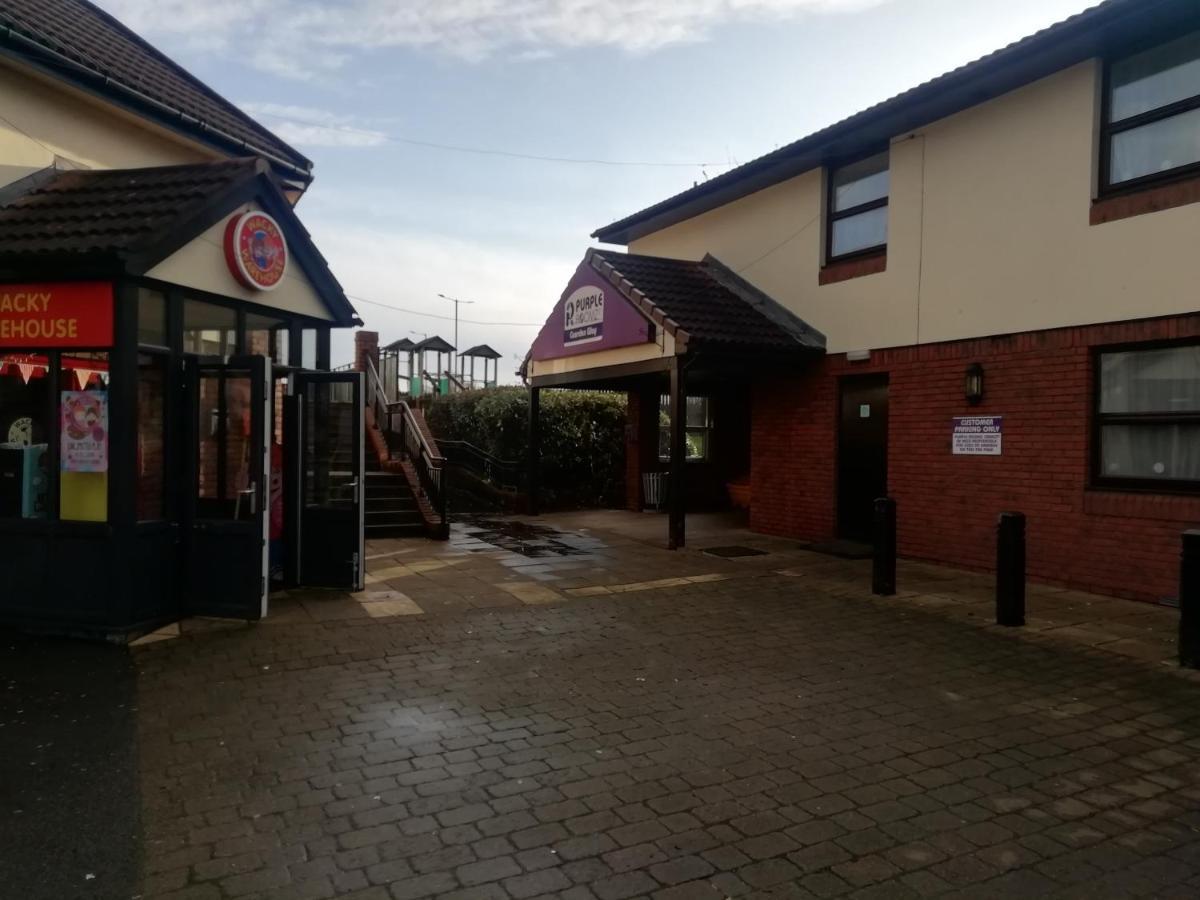 Purple Roomz Preston South Exterior photo